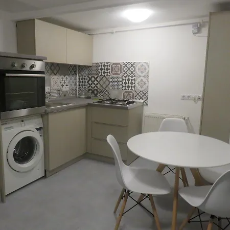 Corona Studio Апартаменты